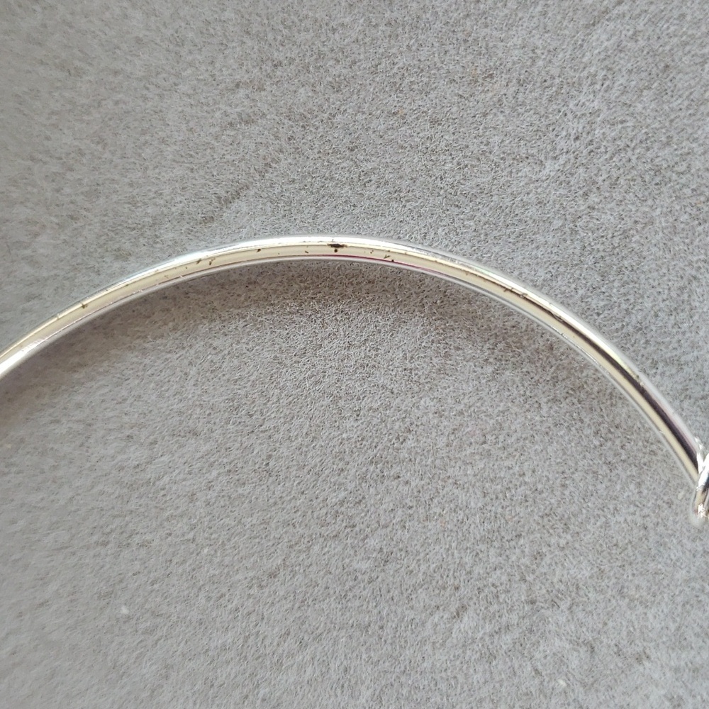 28. Army charm bracelet - Picture 3 of 5